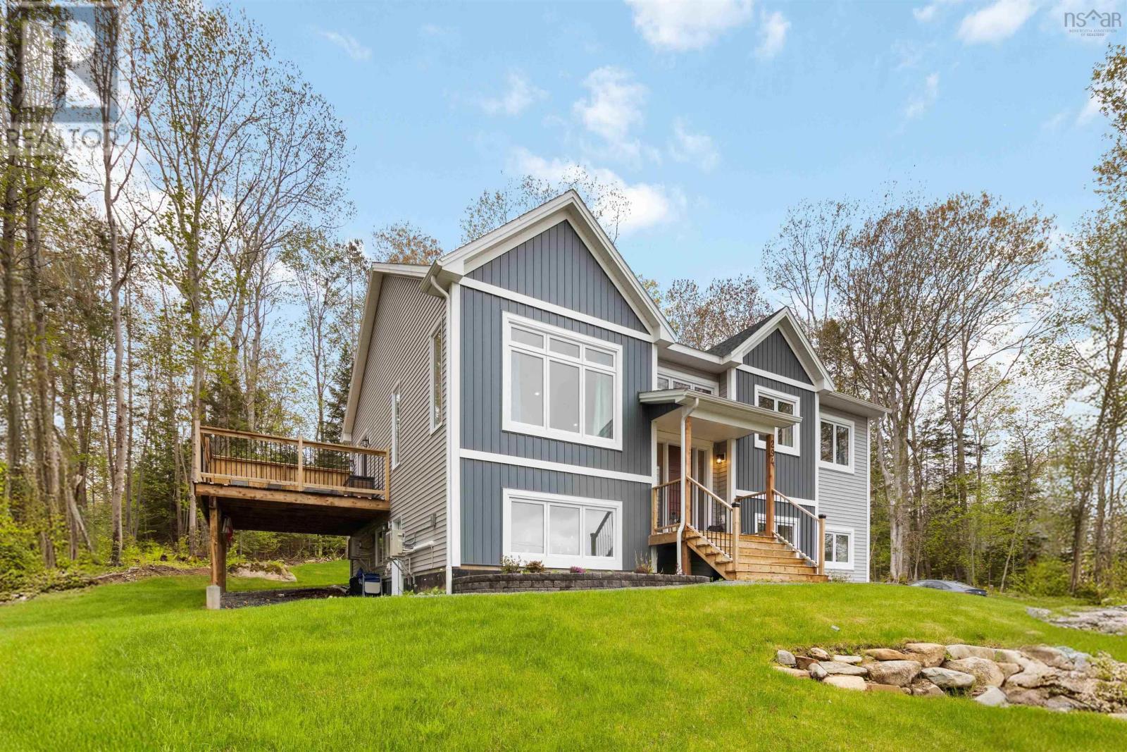 Property at 294 Lockview Road image 2