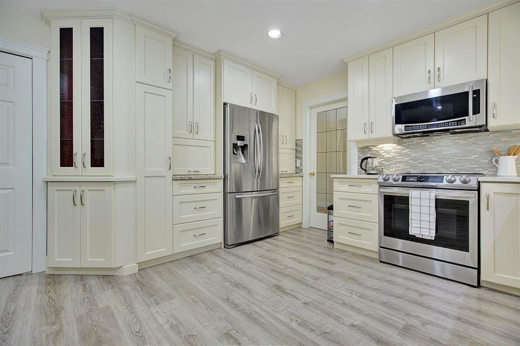 6069 154a Street, Surrey, British Columbia  V3S 7H6 - Photo 8 - R3005706