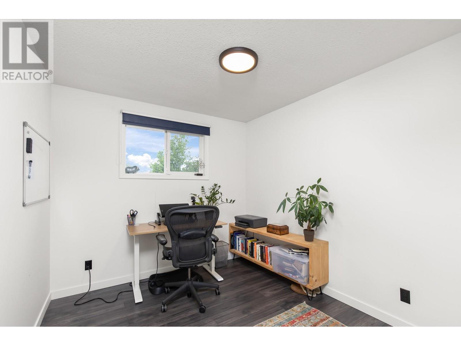 790 Torrs Court, Kelowna, British Columbia  V1W 1B5 - Photo 35 - 10348680
