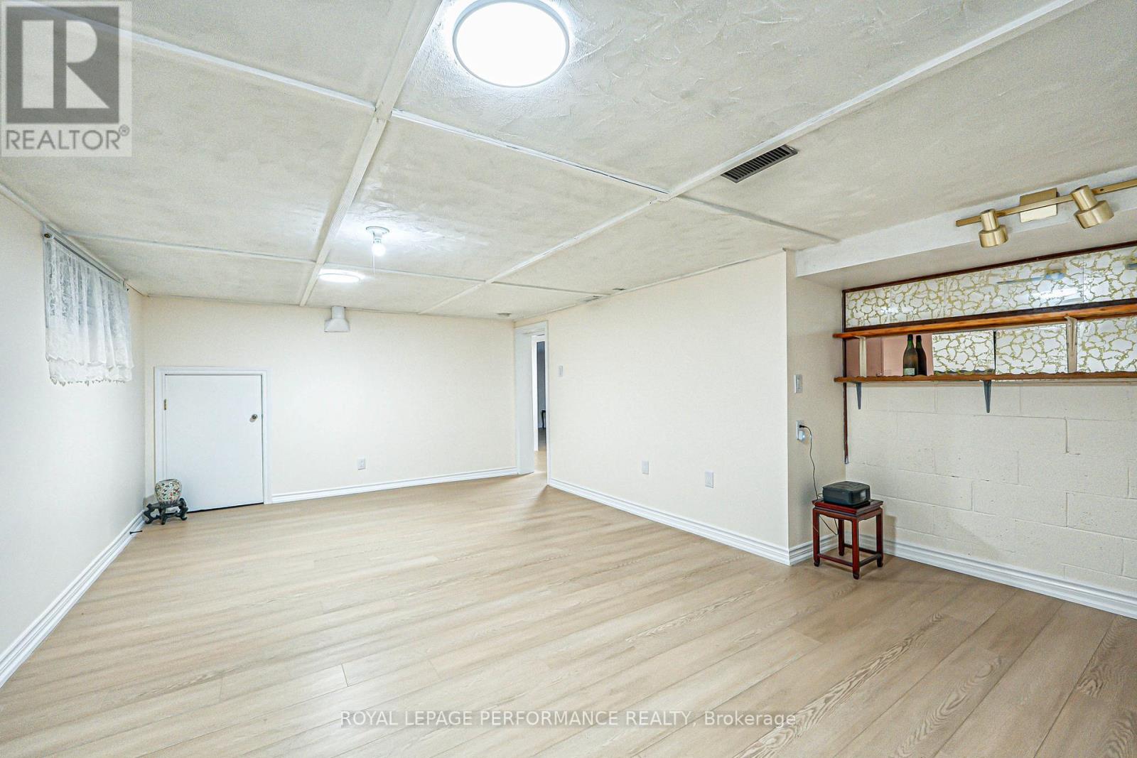 18 Courtwright Road, Toronto (Eringate-Centennial-West Deane), Ontario  M9C 4B4 - Photo 20 - W12165693