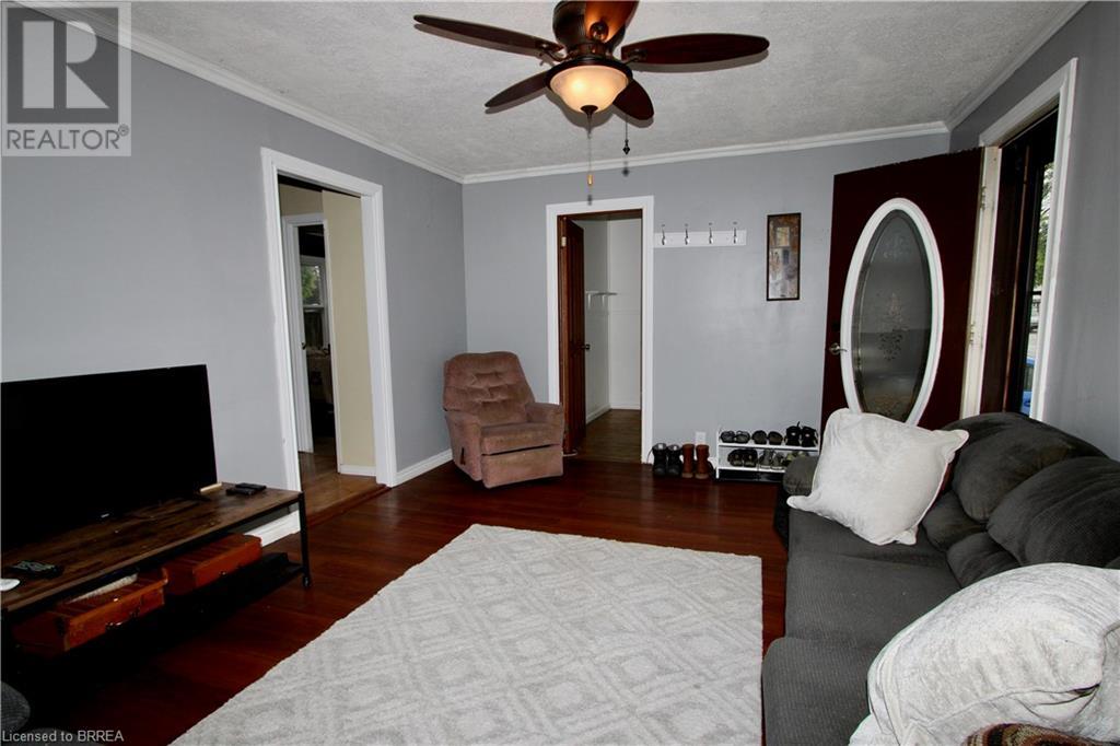 61 Ninth Avenue, Brantford, Ontario  N3S 1E3 - Photo 7 - 40728786