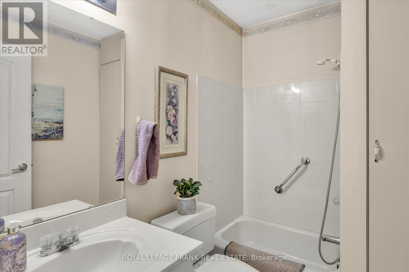 4 - 695 Whitaker Street, Peterborough East, Ontario  K9H 7K3 - Photo 20 - X12165691