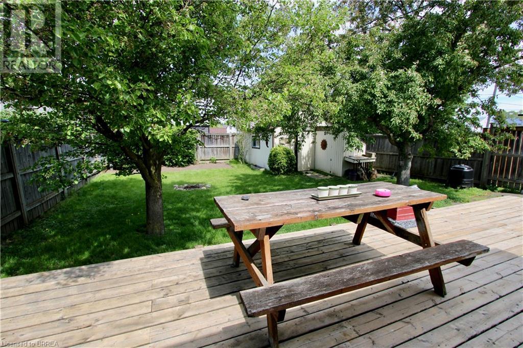 61 Ninth Avenue, Brantford, Ontario  N3S 1E3 - Photo 33 - 40728786