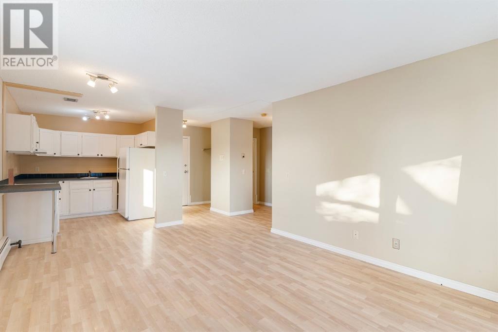 305, 36 Glenbrook Crescent, Cochrane, Alberta  T4C 1T2 - Photo 7 - A2198105