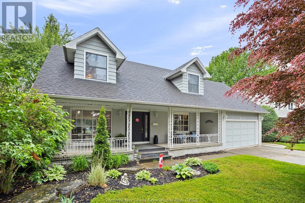 2475 CURRY, Windsor, Ontario