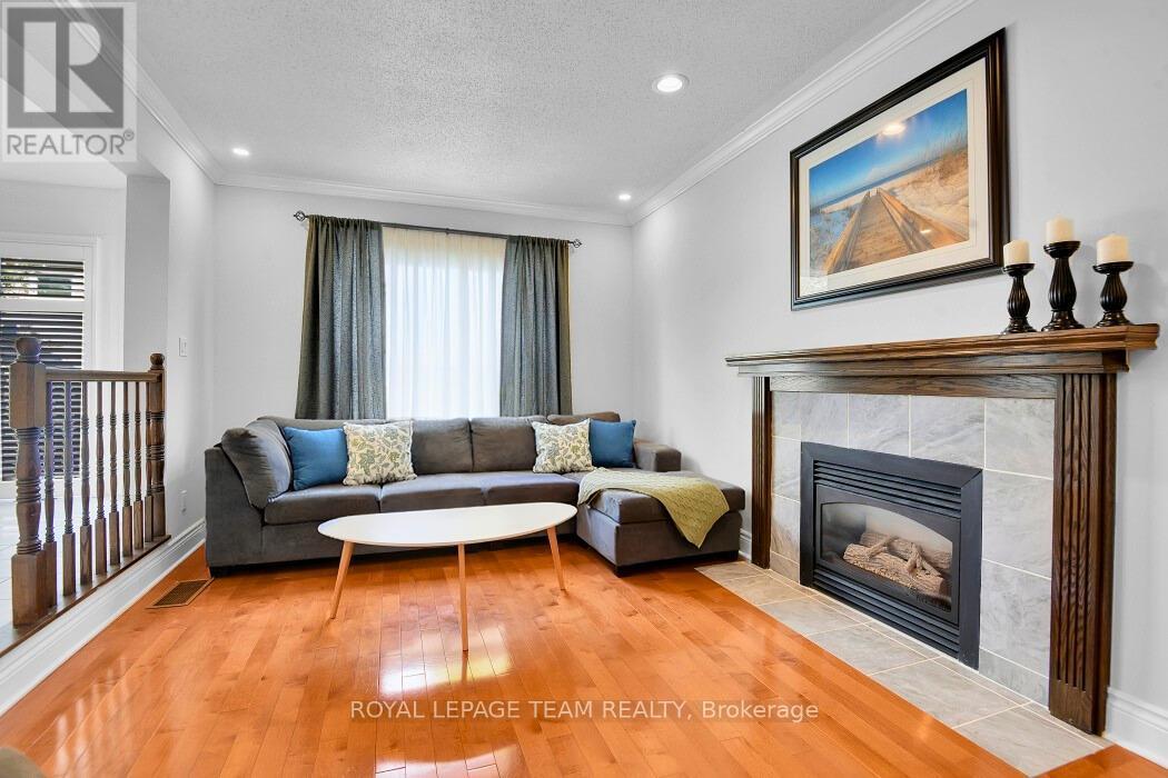 21 Mayford Avenue, Ottawa, Ontario  K2G 6A7 - Photo 13 - X12165527