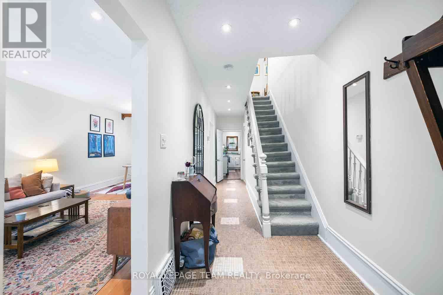 167 Drummond Street, Ottawa, Ontario  K1S 1K3 - Photo 7 - X12165556