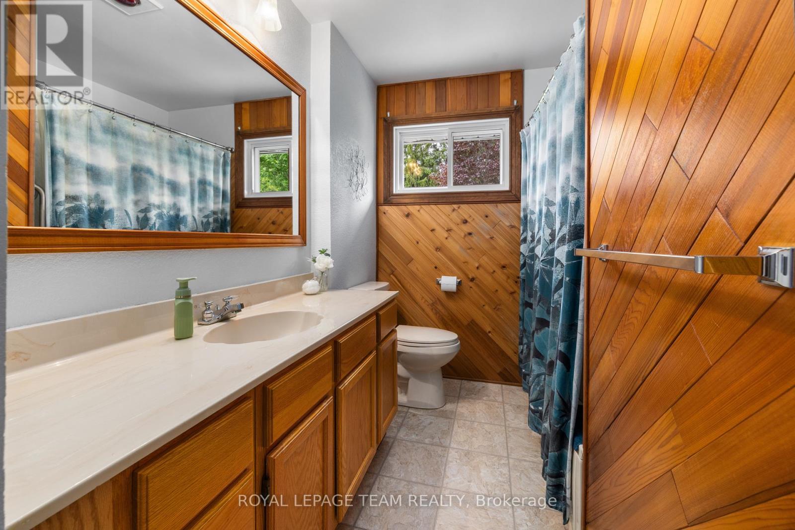2608 Brentwood Avenue, Ottawa, Ontario  K0A 2P0 - Photo 11 - X12165703