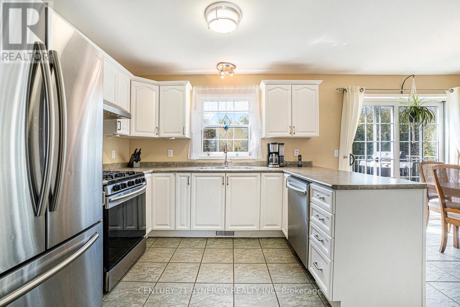 40 Empress Drive, North Grenville, Ontario  K0G 1J0 - Photo 13 - X12165770