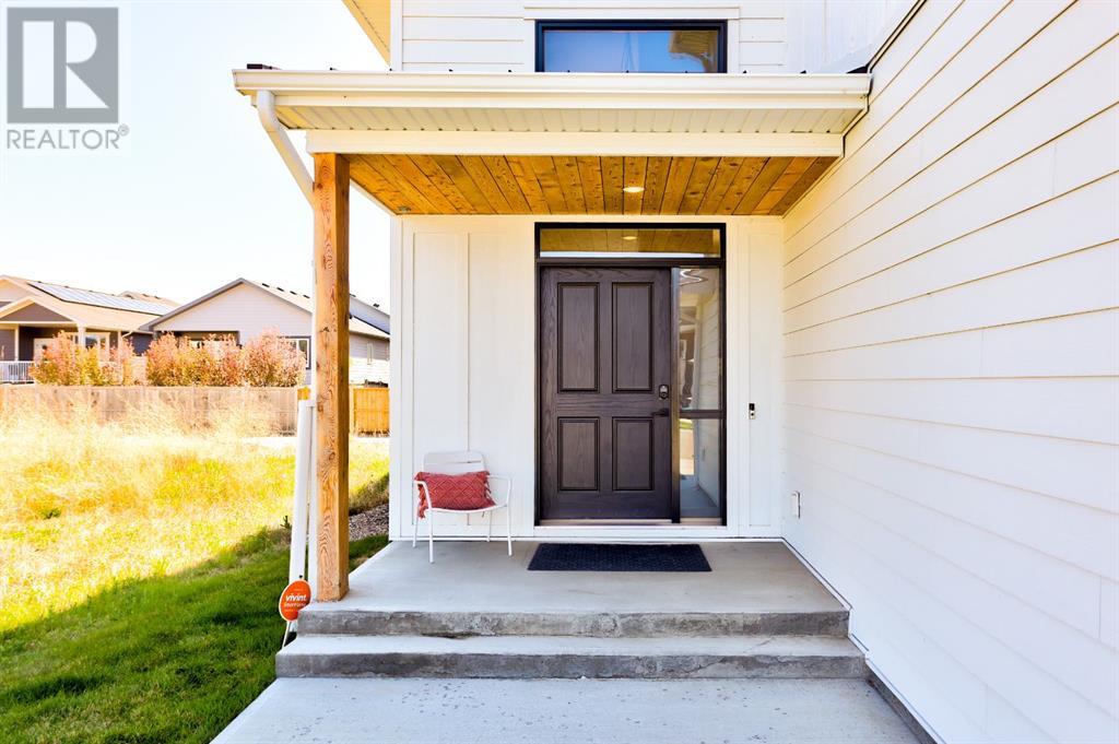 4562 40th Avenue S, Lethbridge, Alberta  T1K 1G2 - Photo 3 - A2220657