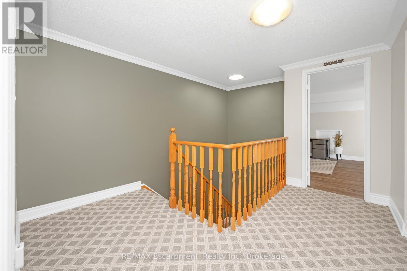 22 Waterford Crescent, Hamilton, Ontario  L8E 4Z9 - Photo 27 - X12165765