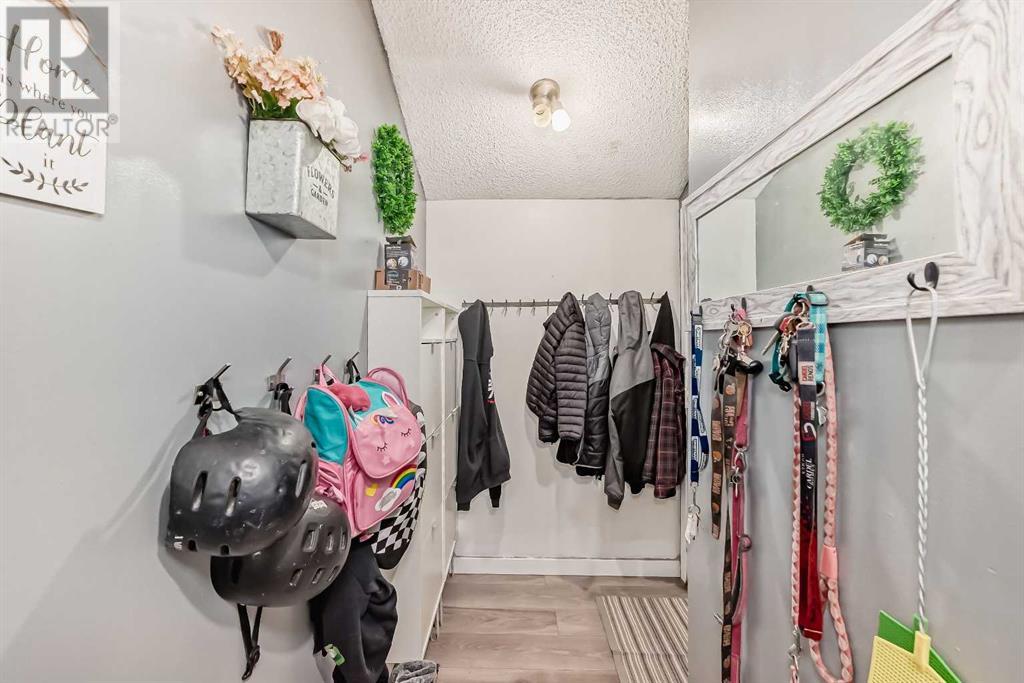19, 131 Templehill Drive Ne, Calgary, Alberta  T1Y 4T1 - Photo 23 - A2205852