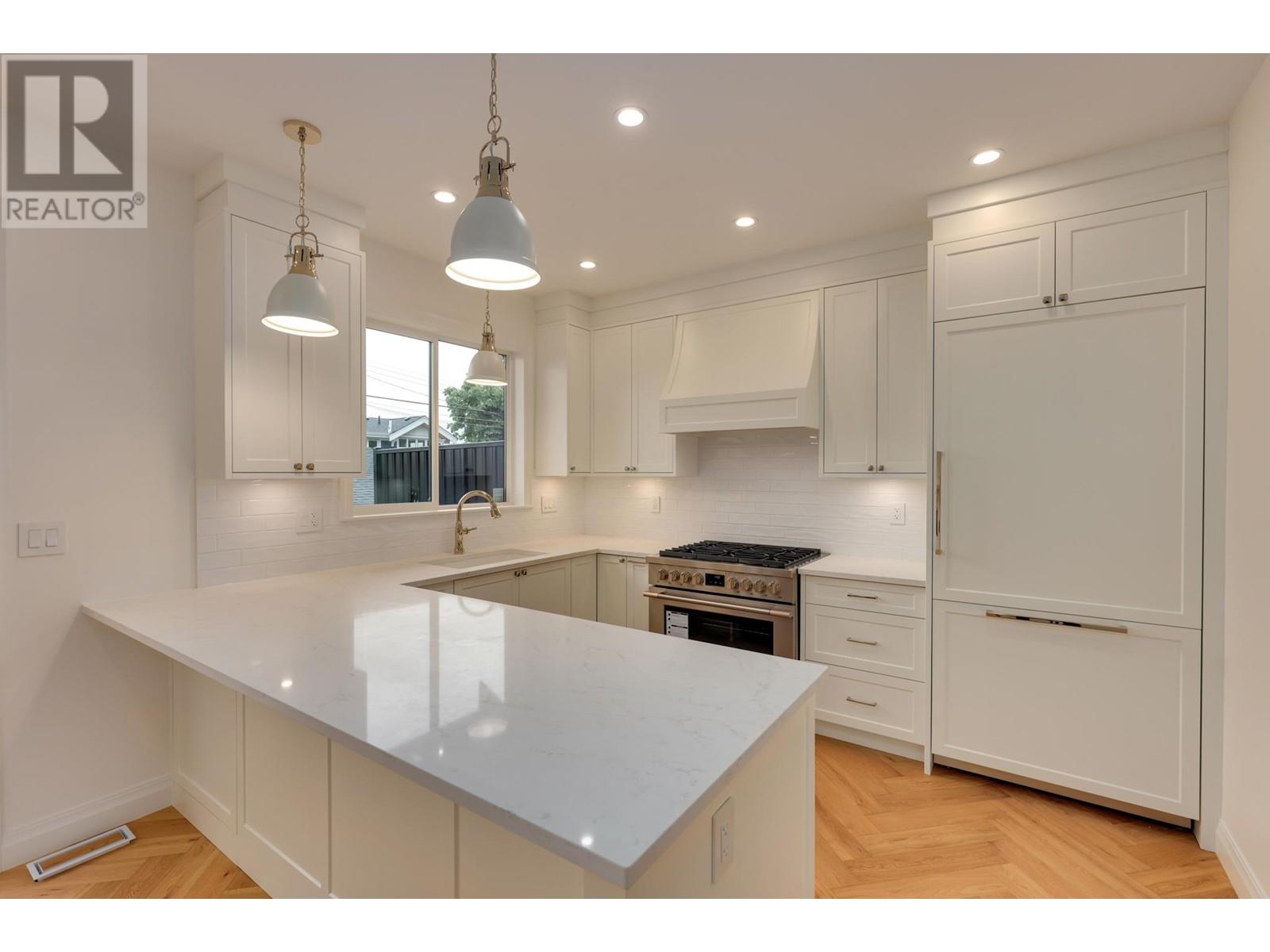261 E 23rd Street, North Vancouver, British Columbia  V7L 3E4 - Photo 8 - R3005853
