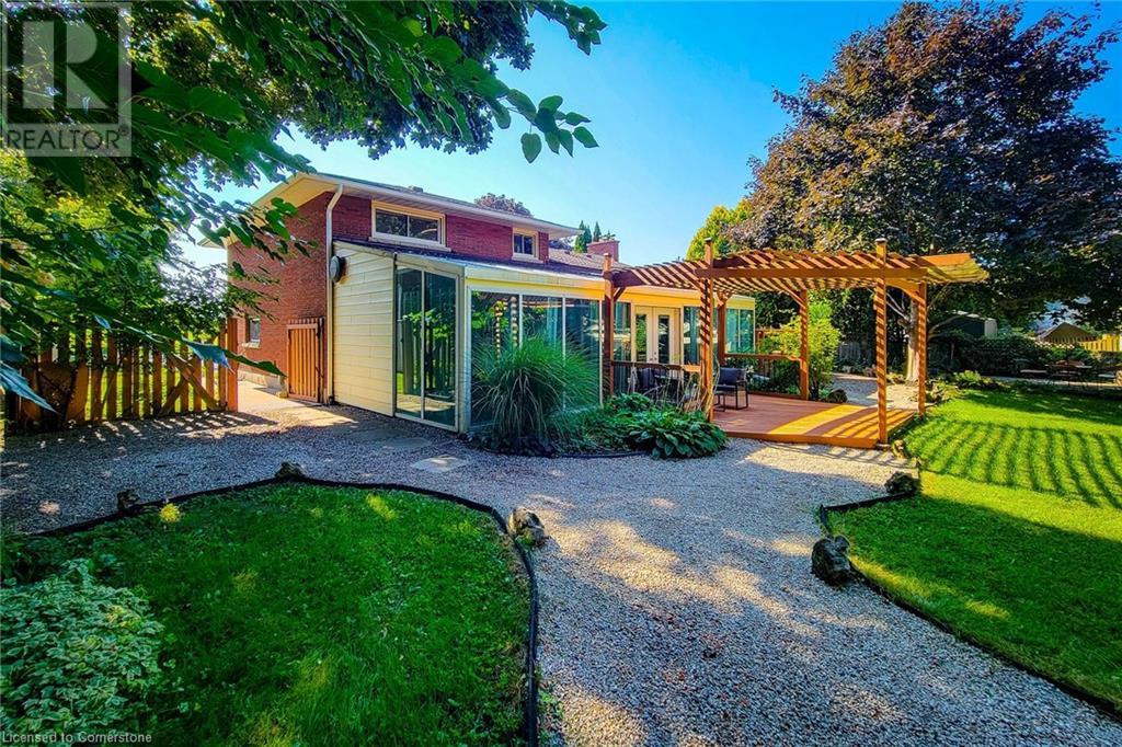 Property at 134 BAYVIEW Drive image 3