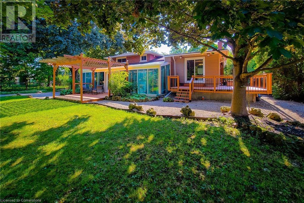 Property at 134 BAYVIEW Drive image 4