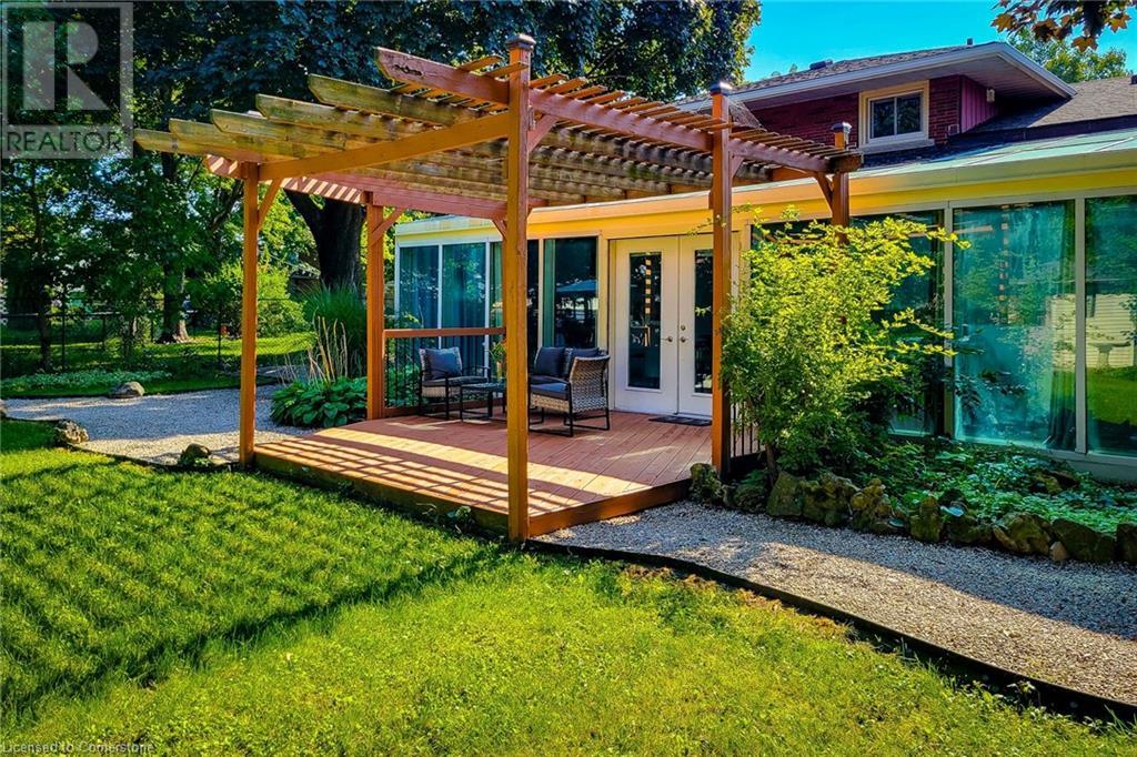 Property at 134 BAYVIEW Drive image 5