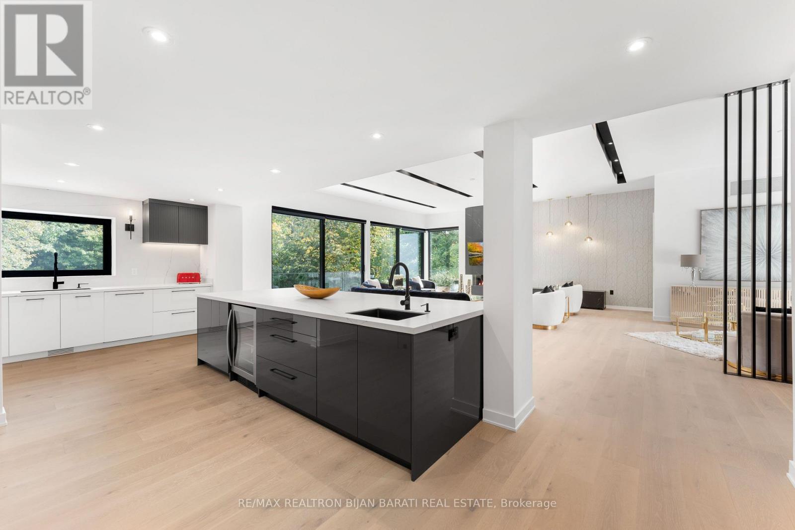 38 Woodthrush Court, Toronto, Ontario  M2K 2B1 - Photo 13 - C12165572