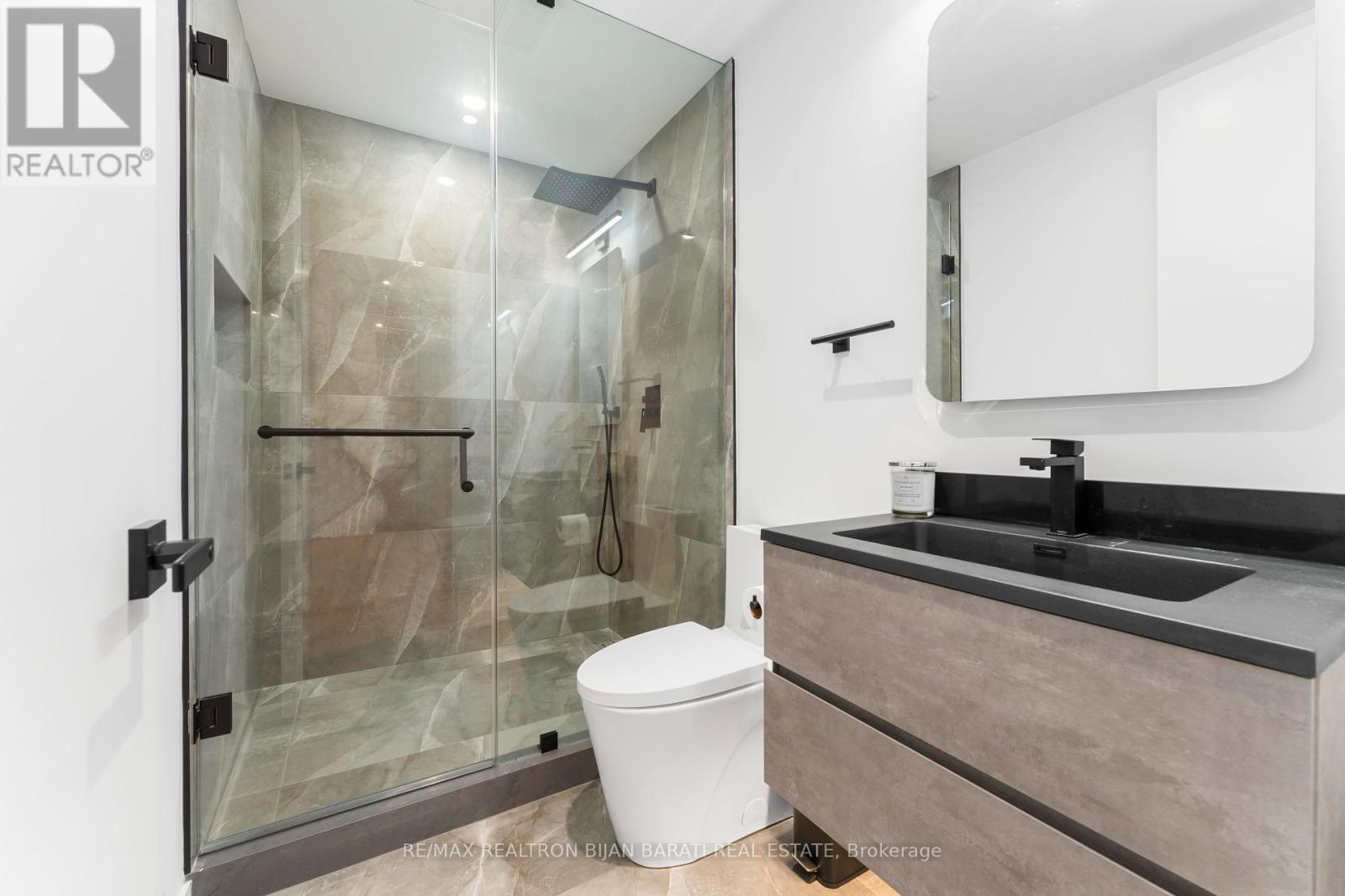 38 Woodthrush Court, Toronto, Ontario  M2K 2B1 - Photo 34 - C12165572