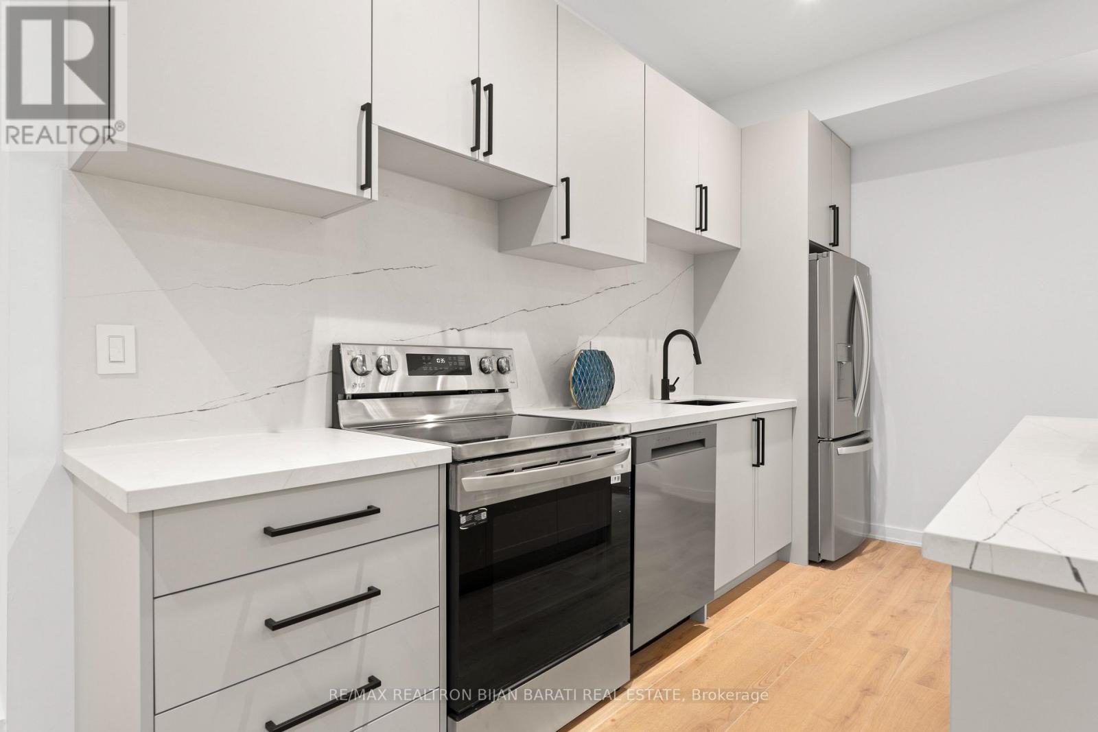 38 Woodthrush Court, Toronto, Ontario  M2K 2B1 - Photo 38 - C12165572