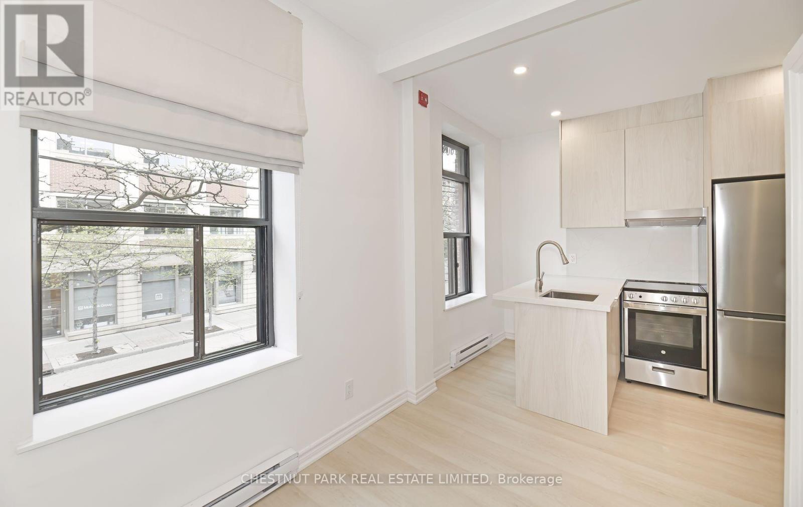 2 - 171 King Street E, Toronto (Waterfront Communities), Ontario  M5A 1J4 - Photo 2 - C12165579