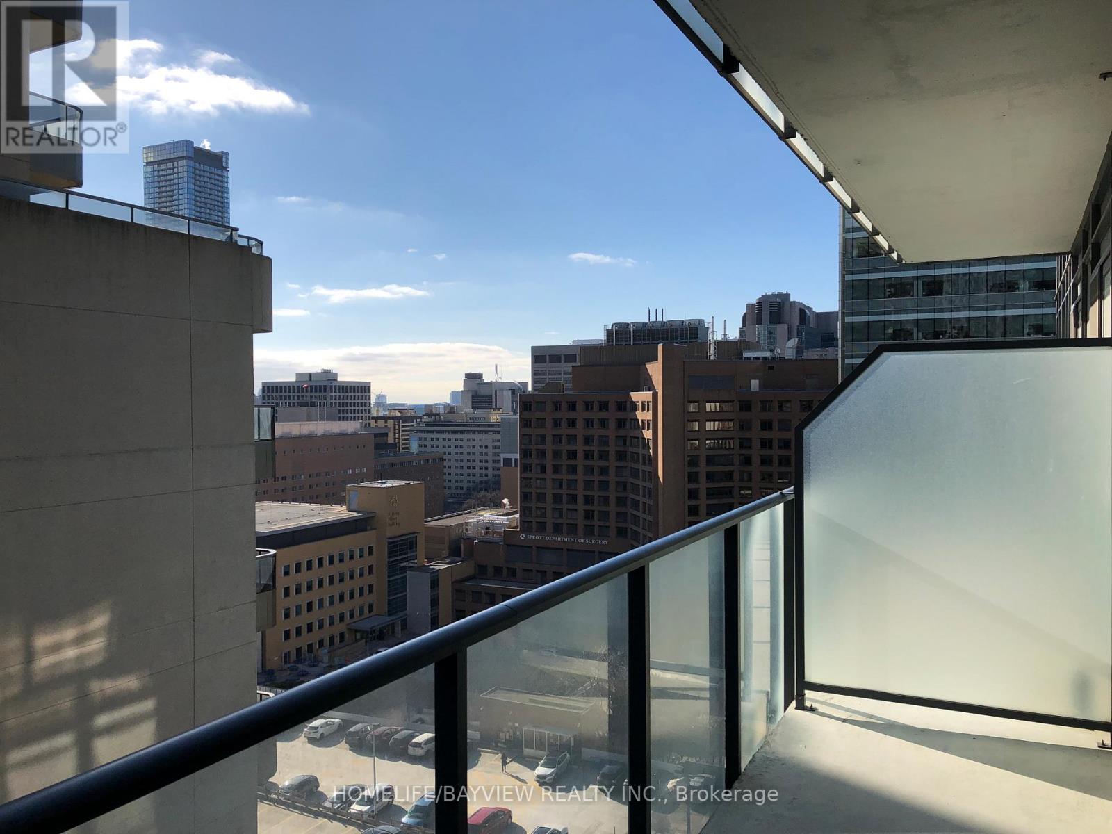 1709 - 770 Bay Street, Toronto, Ontario  M5G 0A6 - Photo 11 - C12165590