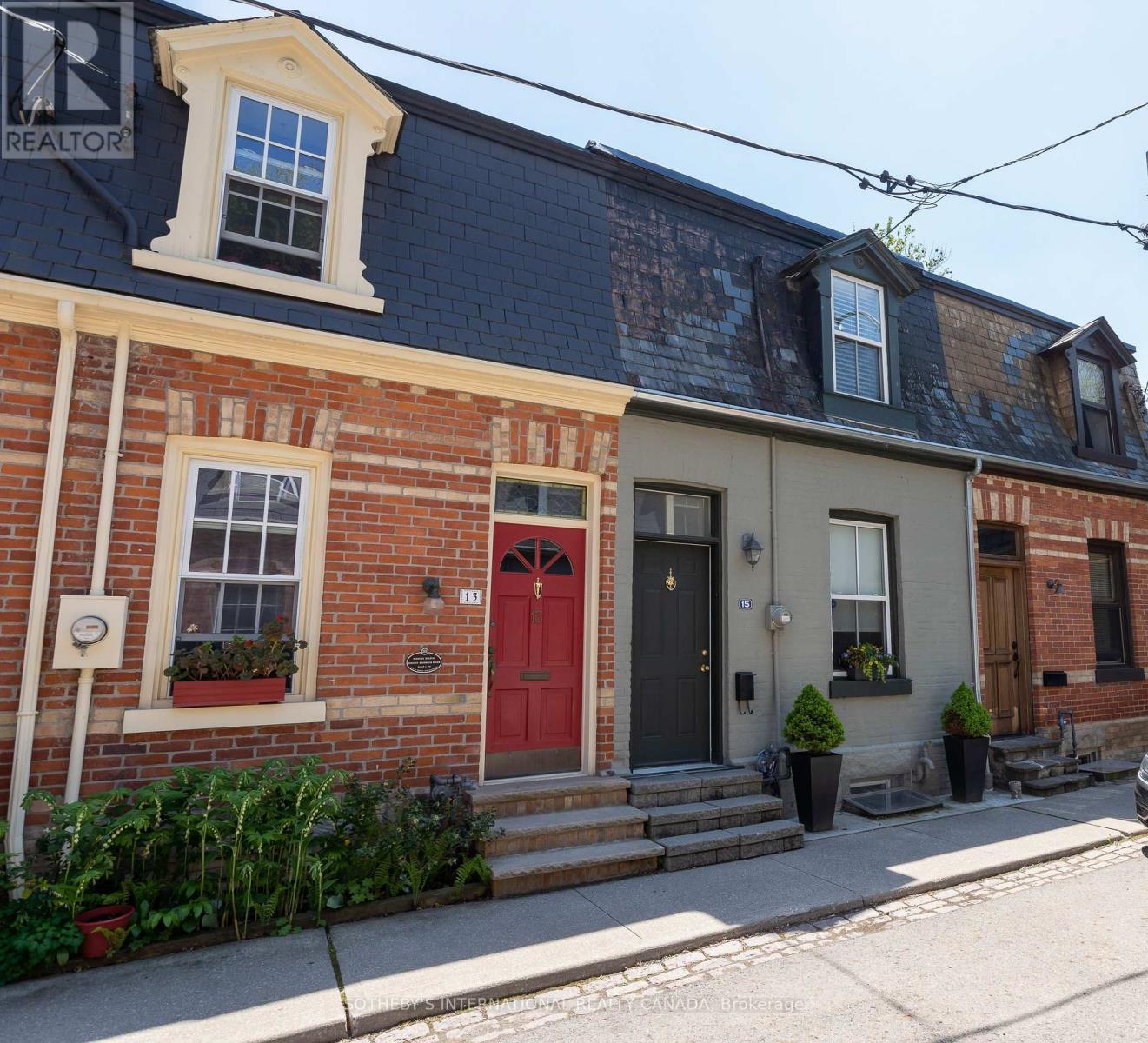 15 Alpha Avenue, Toronto, Ontario  M4X 1J2 - Photo 2 - C12165611