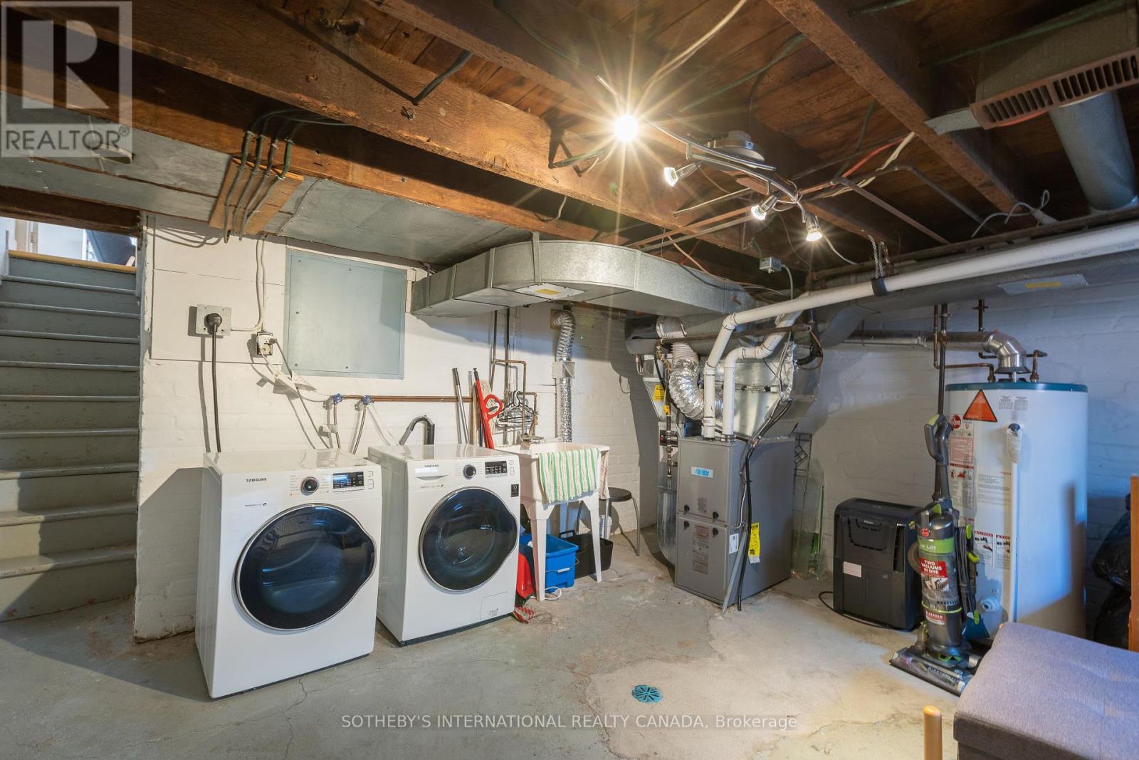 15 Alpha Avenue, Toronto, Ontario  M4X 1J2 - Photo 23 - C12165611