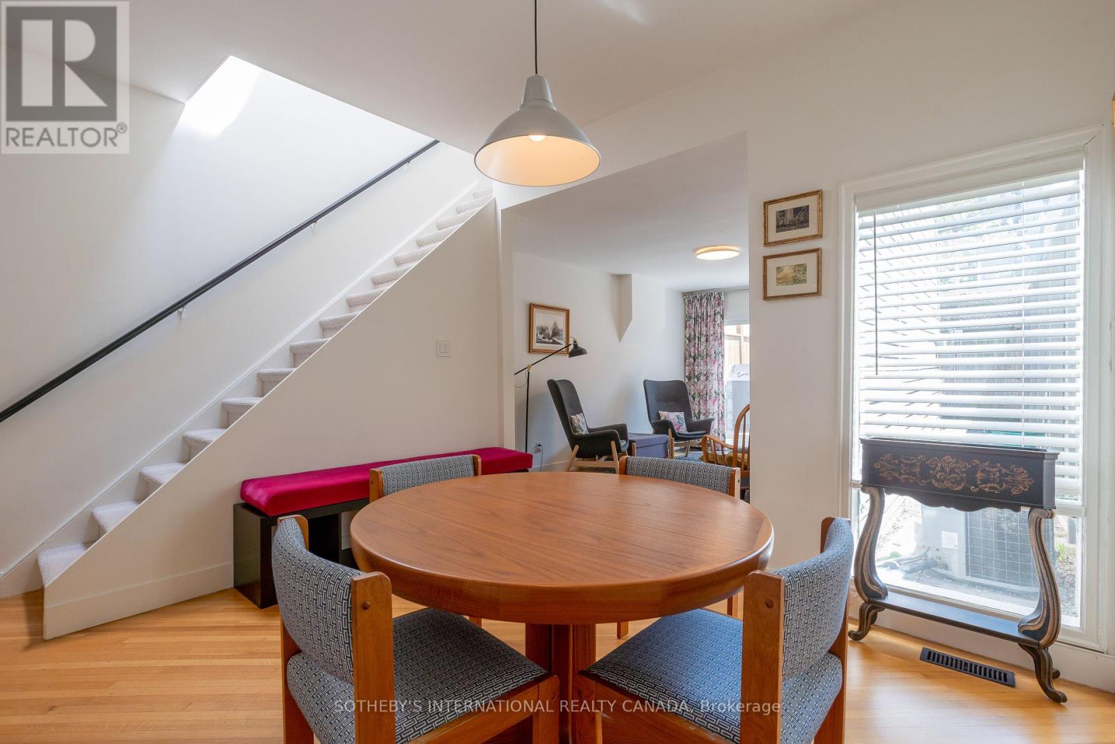 15 Alpha Avenue, Toronto, Ontario  M4X 1J2 - Photo 7 - C12165611