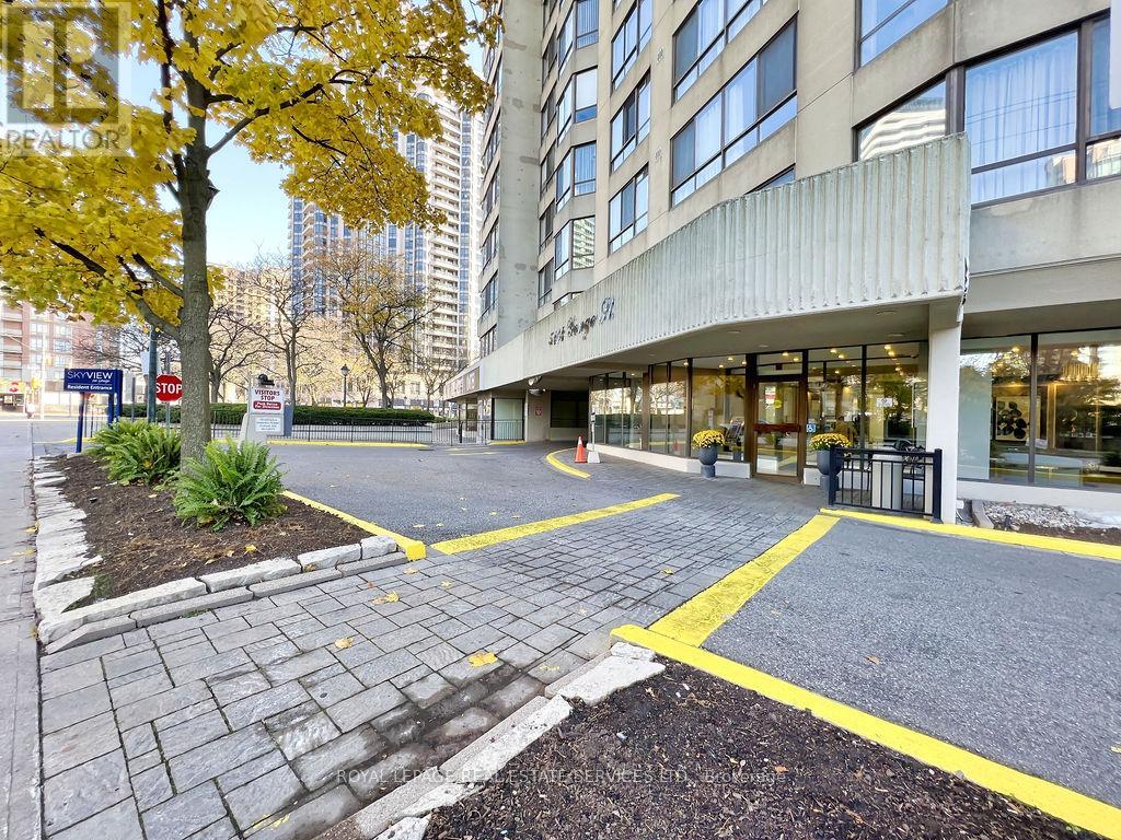 Property at 108 - 5444 YONGE STREET image 1