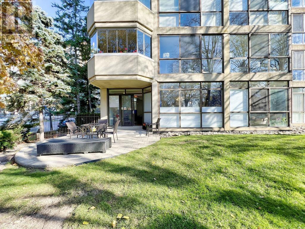 Property at 108 - 5444 YONGE STREET image 2