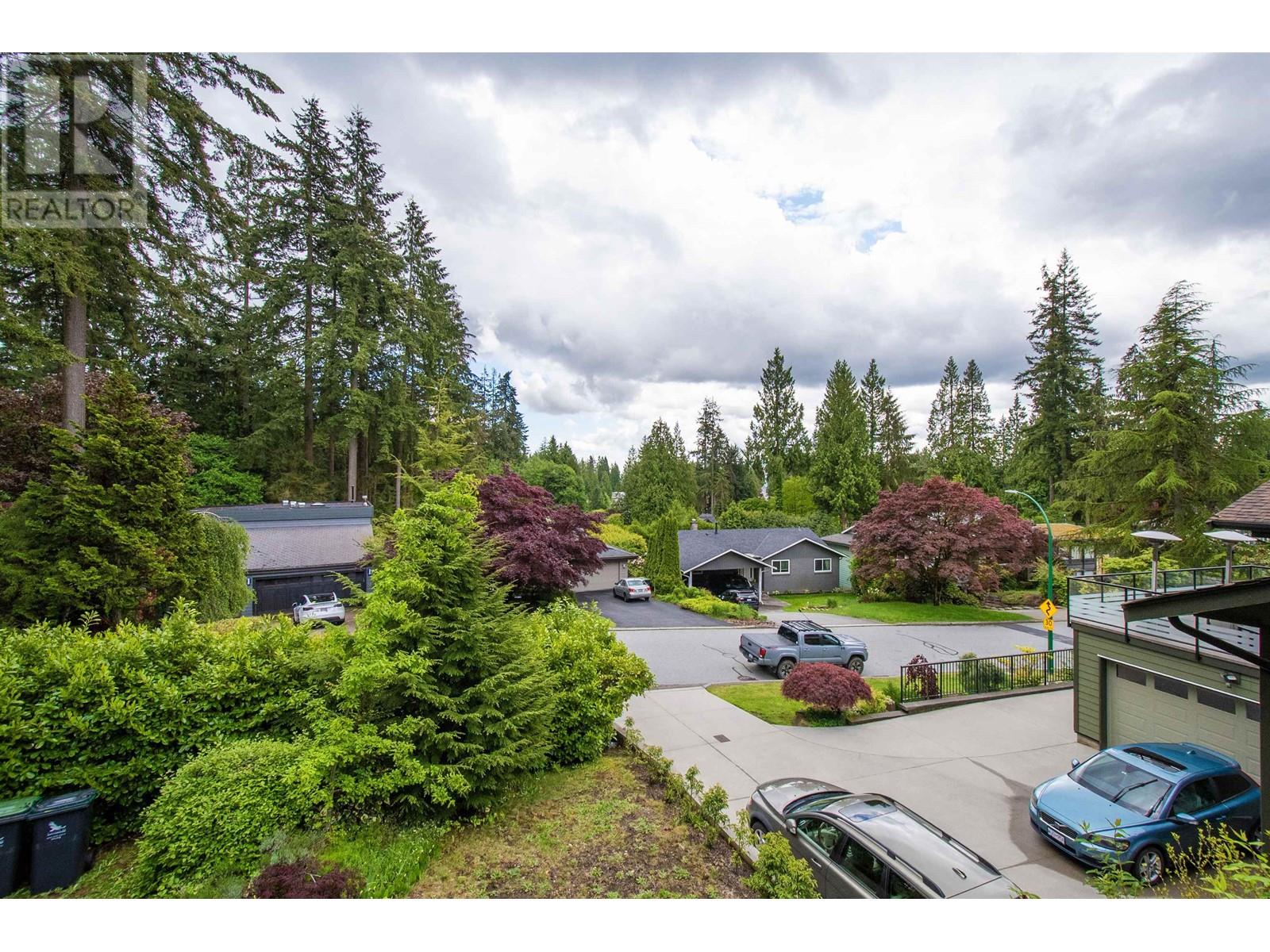 3875 Regent Avenue, North Vancouver, British Columbia  V7N 2C3 - Photo 12 - R3005854