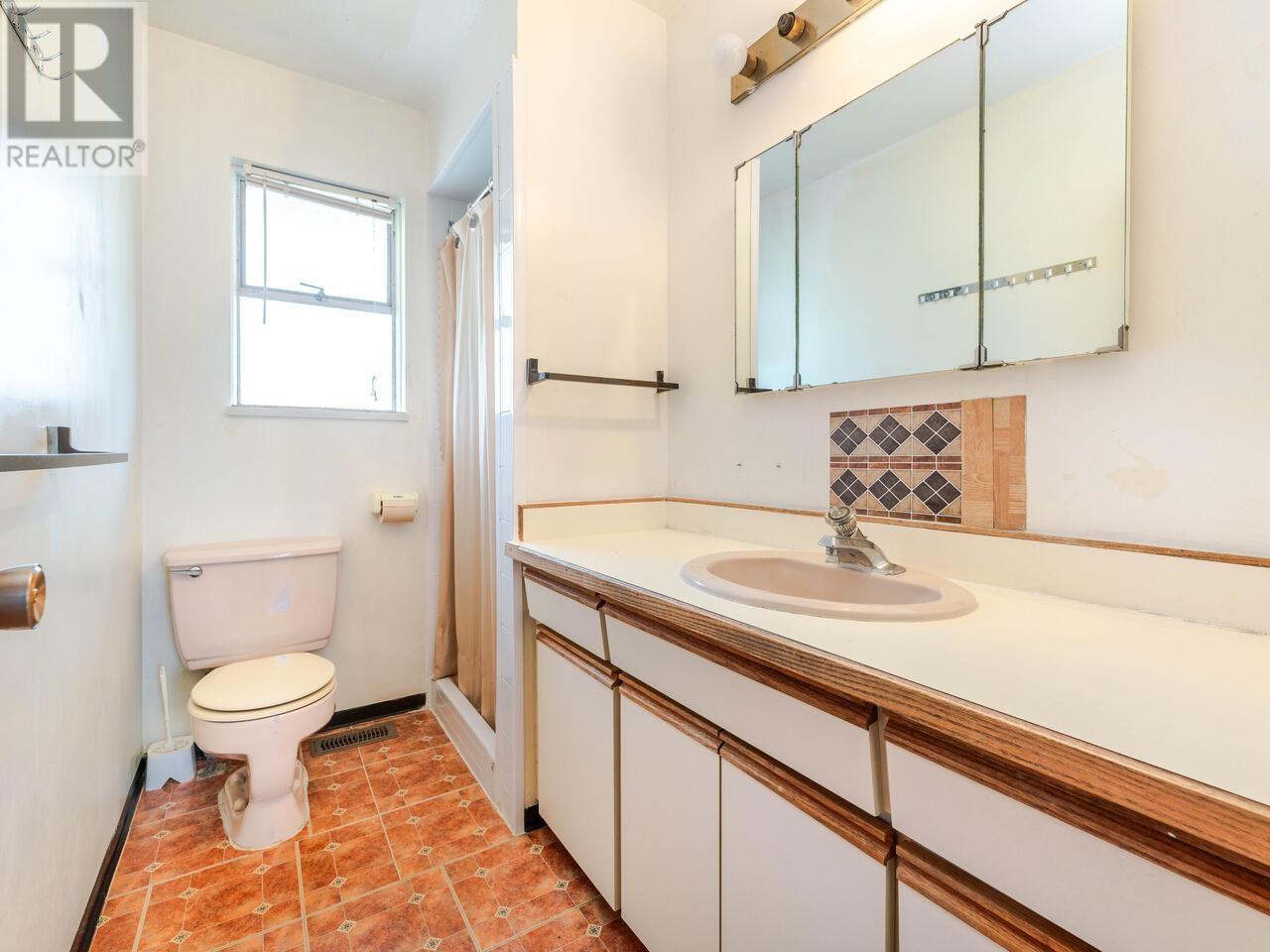6151 Nanika Crescent, Richmond, British Columbia  V7C 2W6 - Photo 16 - R3005872