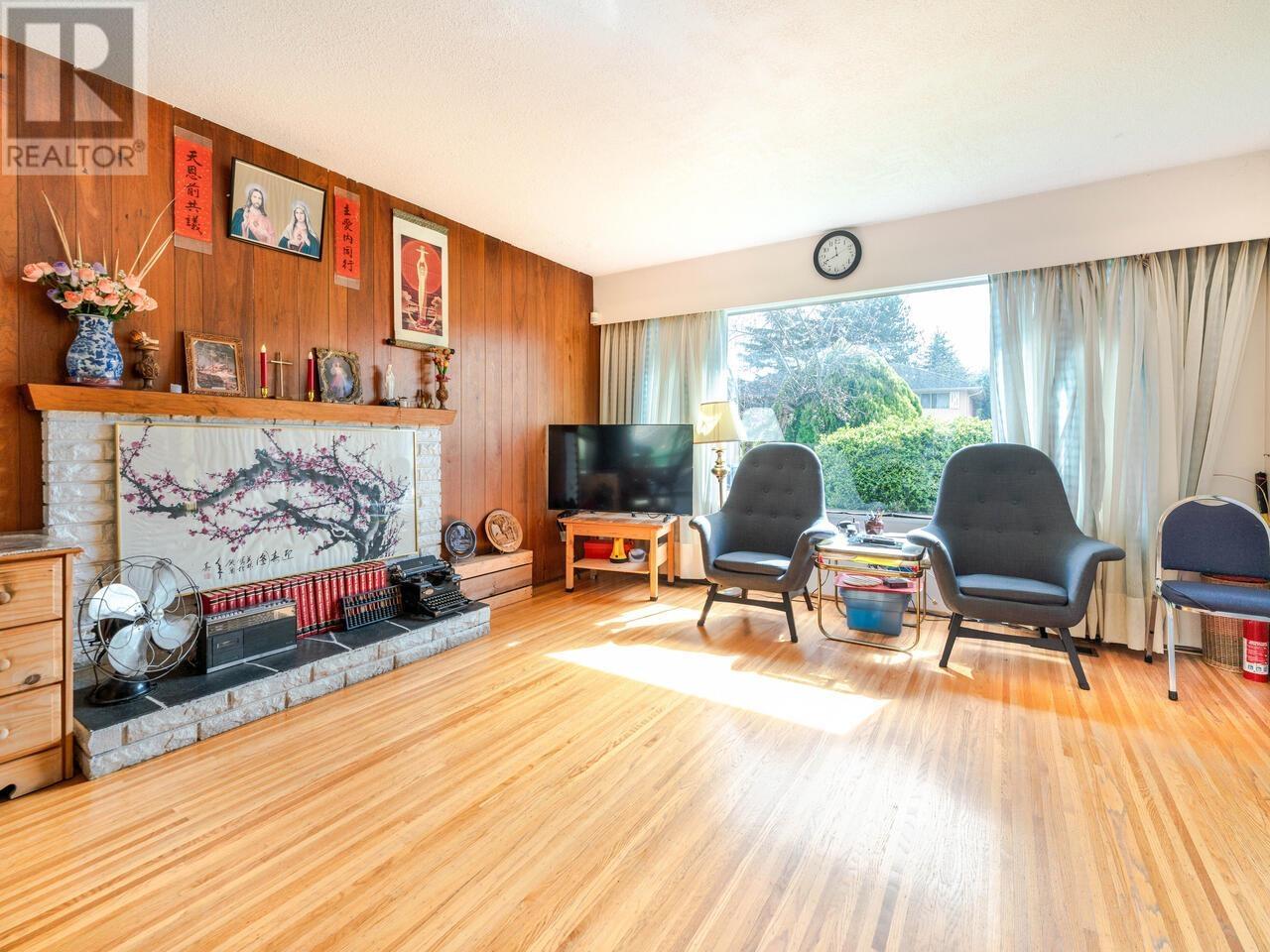 6151 Nanika Crescent, Richmond, British Columbia  V7C 2W6 - Photo 5 - R3005872