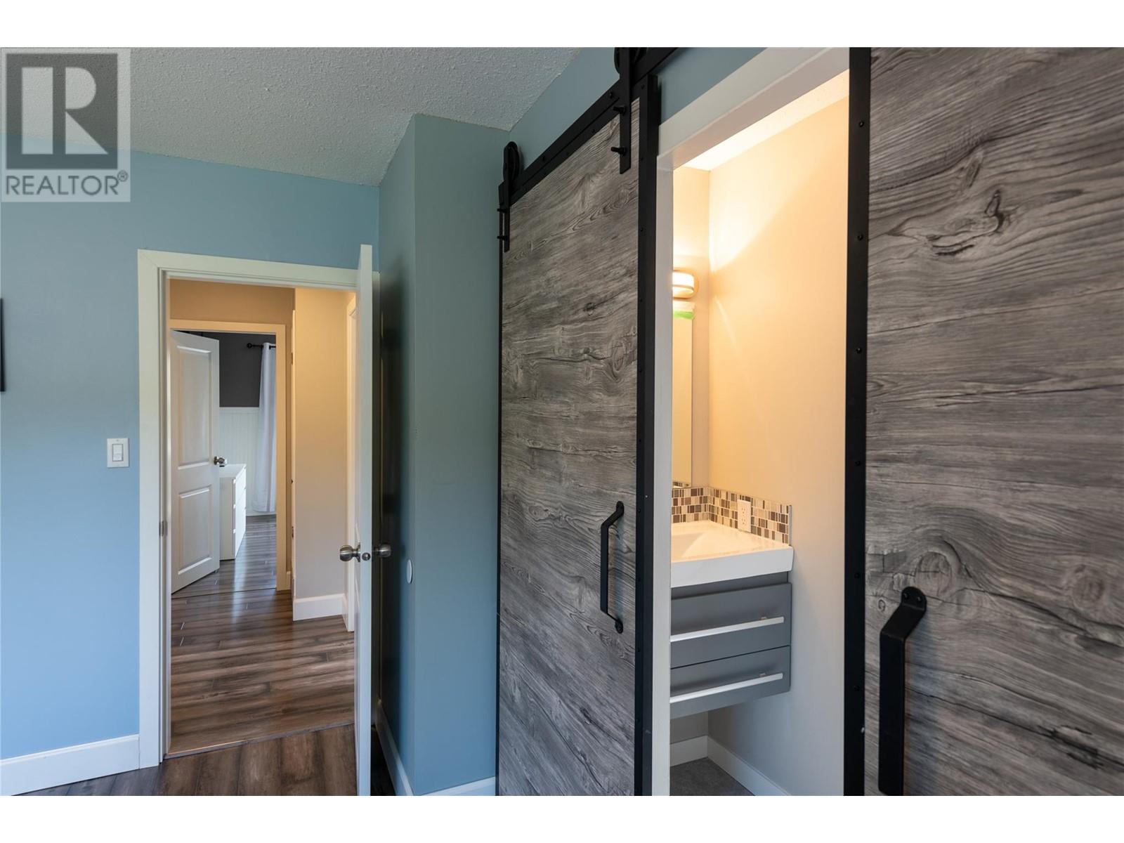 6506 Chukar Drive, Kamloops, British Columbia  V2C 4T7 - Photo 36 - 10348293