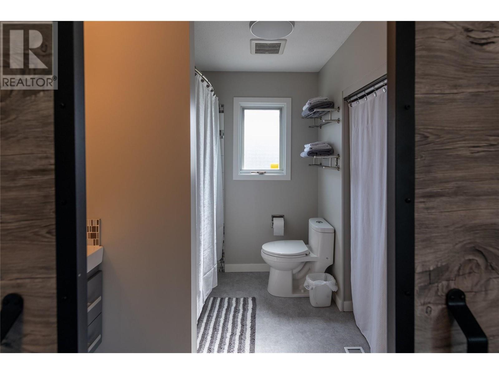 6506 Chukar Drive, Kamloops, British Columbia  V2C 4T7 - Photo 33 - 10348293