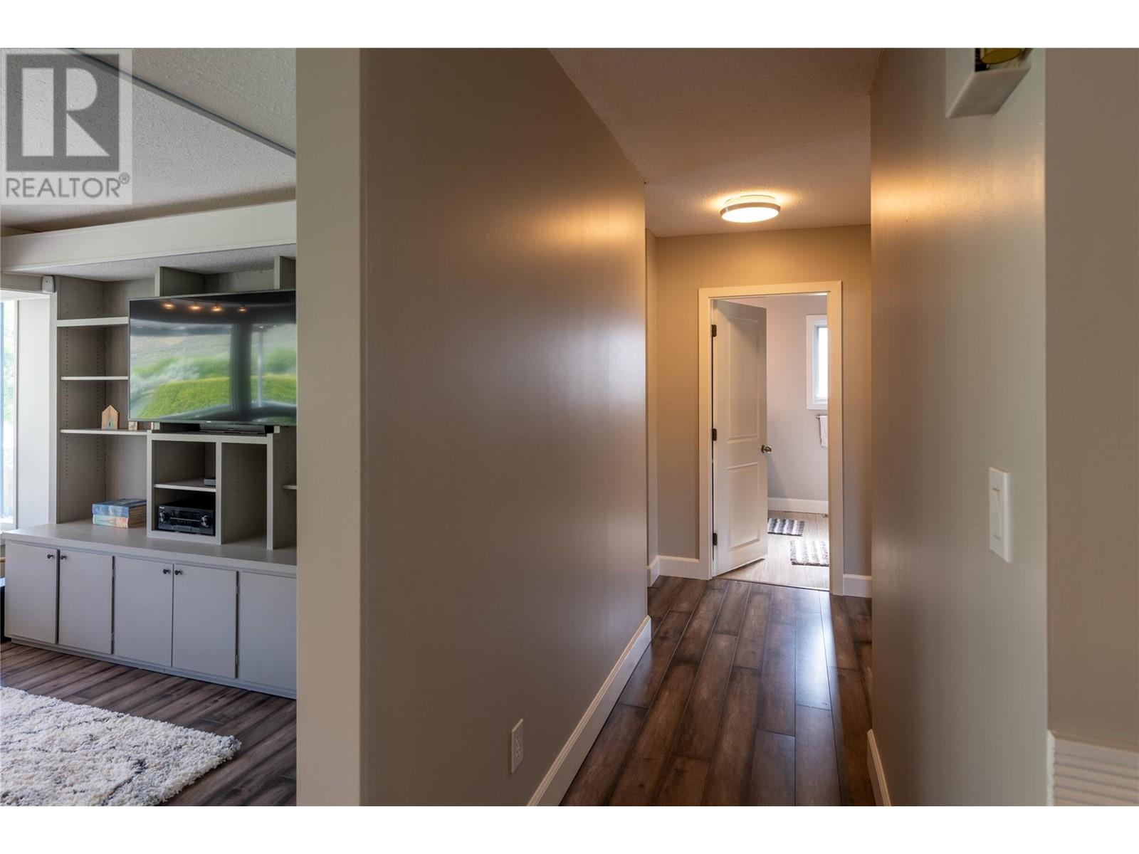 6506 Chukar Drive, Kamloops, British Columbia  V2C 4T7 - Photo 15 - 10348293