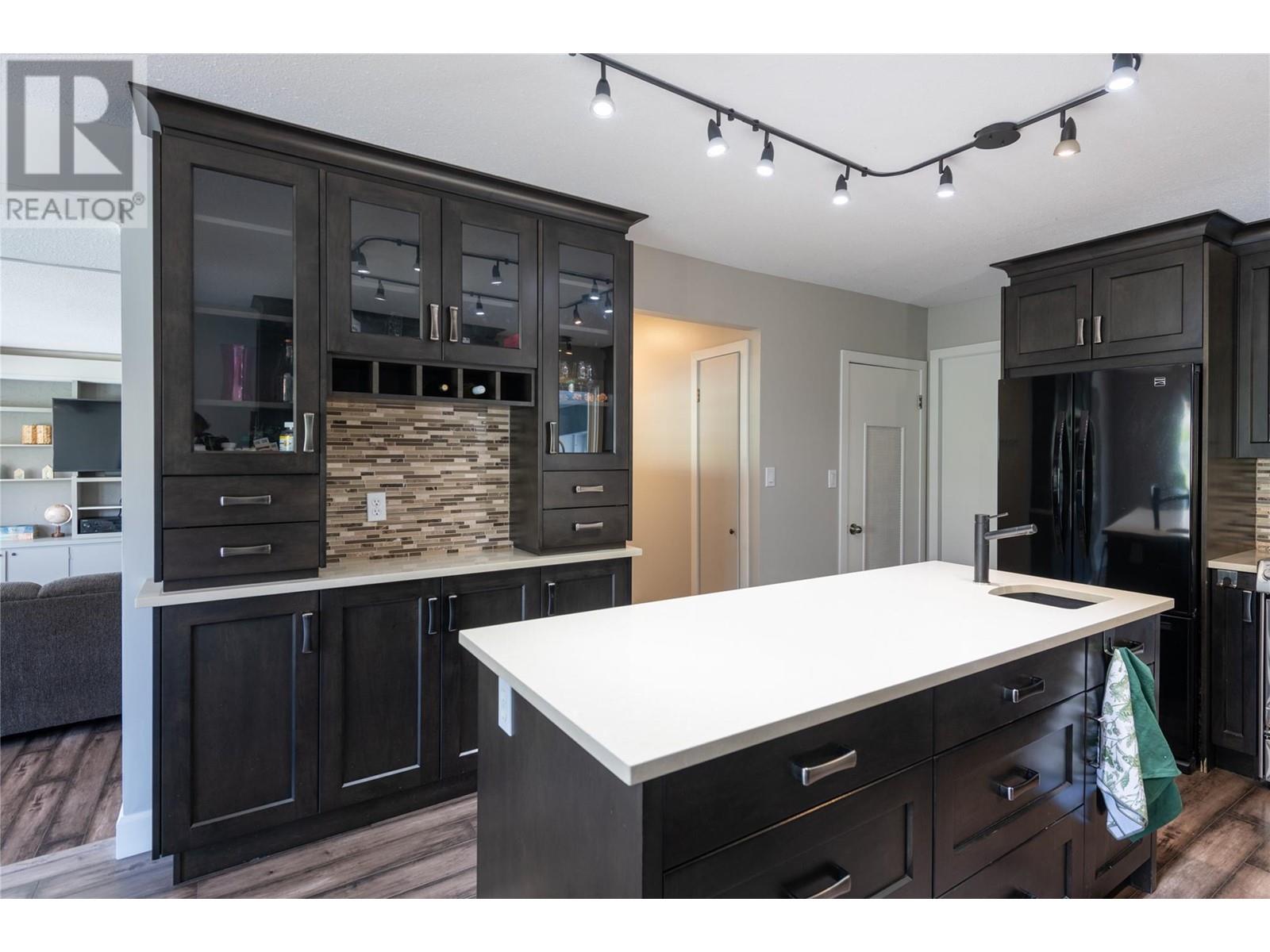 6506 Chukar Drive, Kamloops, British Columbia  V2C 4T7 - Photo 27 - 10348293