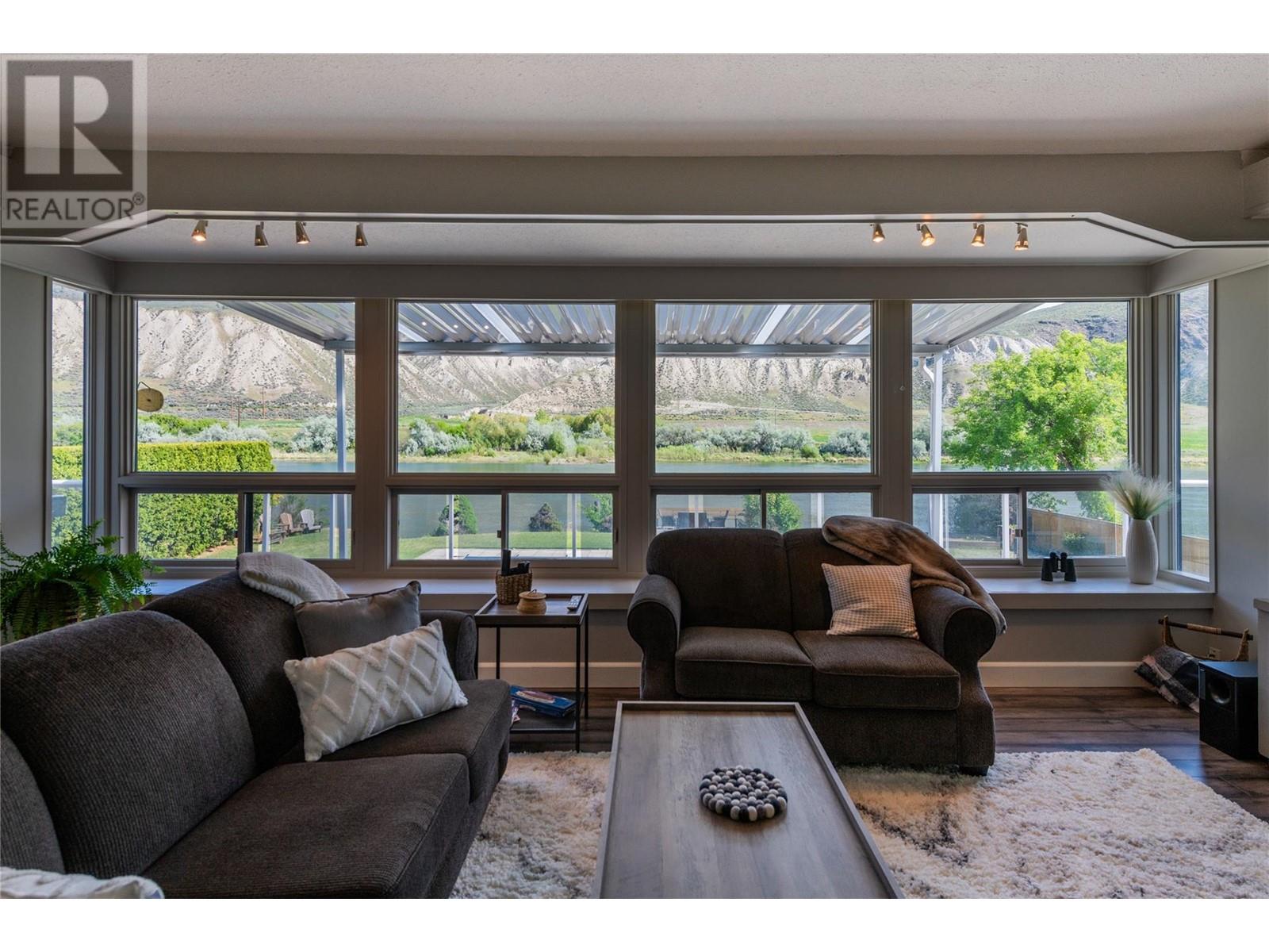6506 Chukar Drive, Kamloops, British Columbia  V2C 4T7 - Photo 10 - 10348293