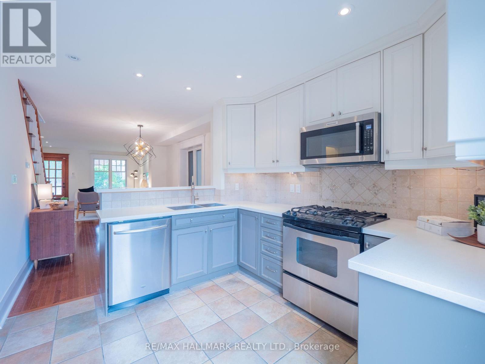 239 Fulton Avenue, Toronto, Ontario  M4K 1Y6 - Photo 21 - E12165562