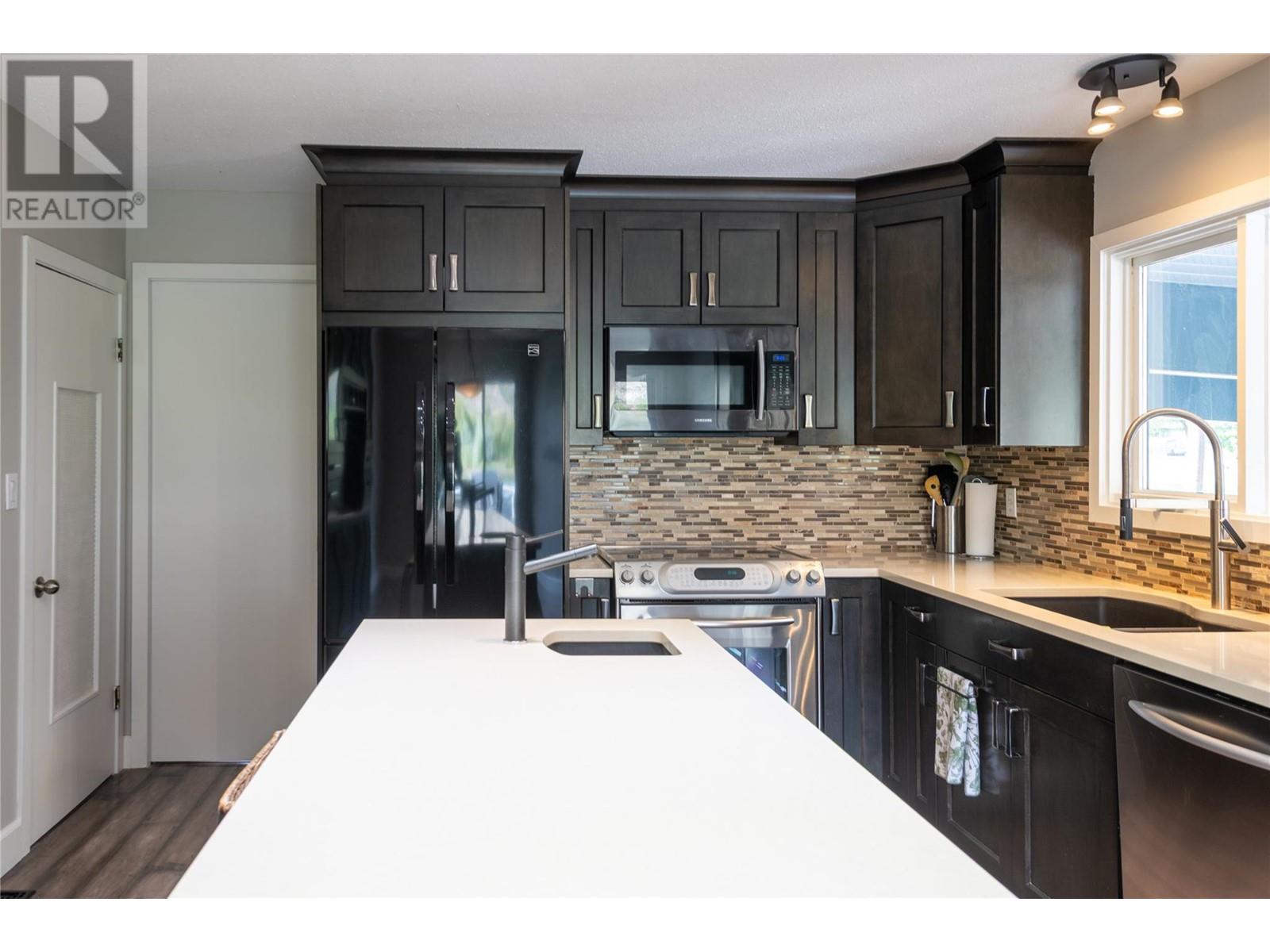 6506 Chukar Drive, Kamloops, British Columbia  V2C 4T7 - Photo 24 - 10348293