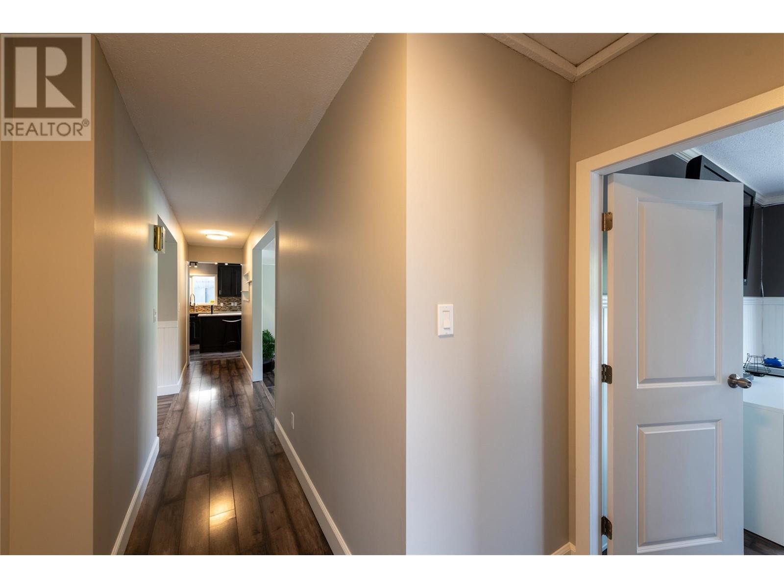 6506 Chukar Drive, Kamloops, British Columbia  V2C 4T7 - Photo 39 - 10348293