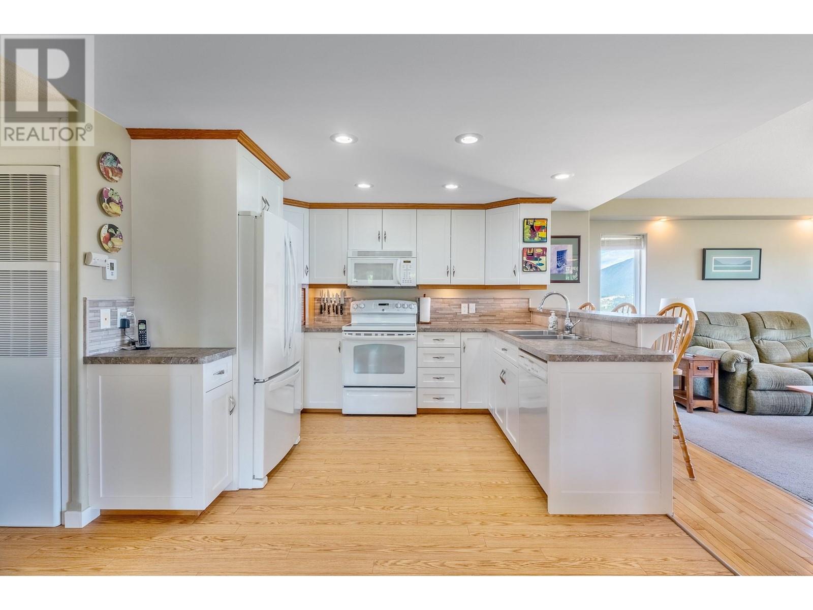 285 Kault Hill Road, Salmon Arm, BC V1E3A4