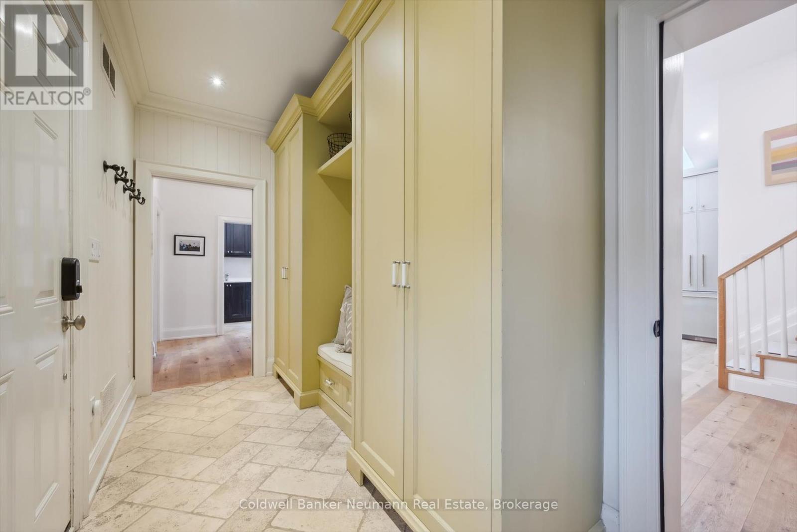 Property at 30 POWELL STREET W image 4