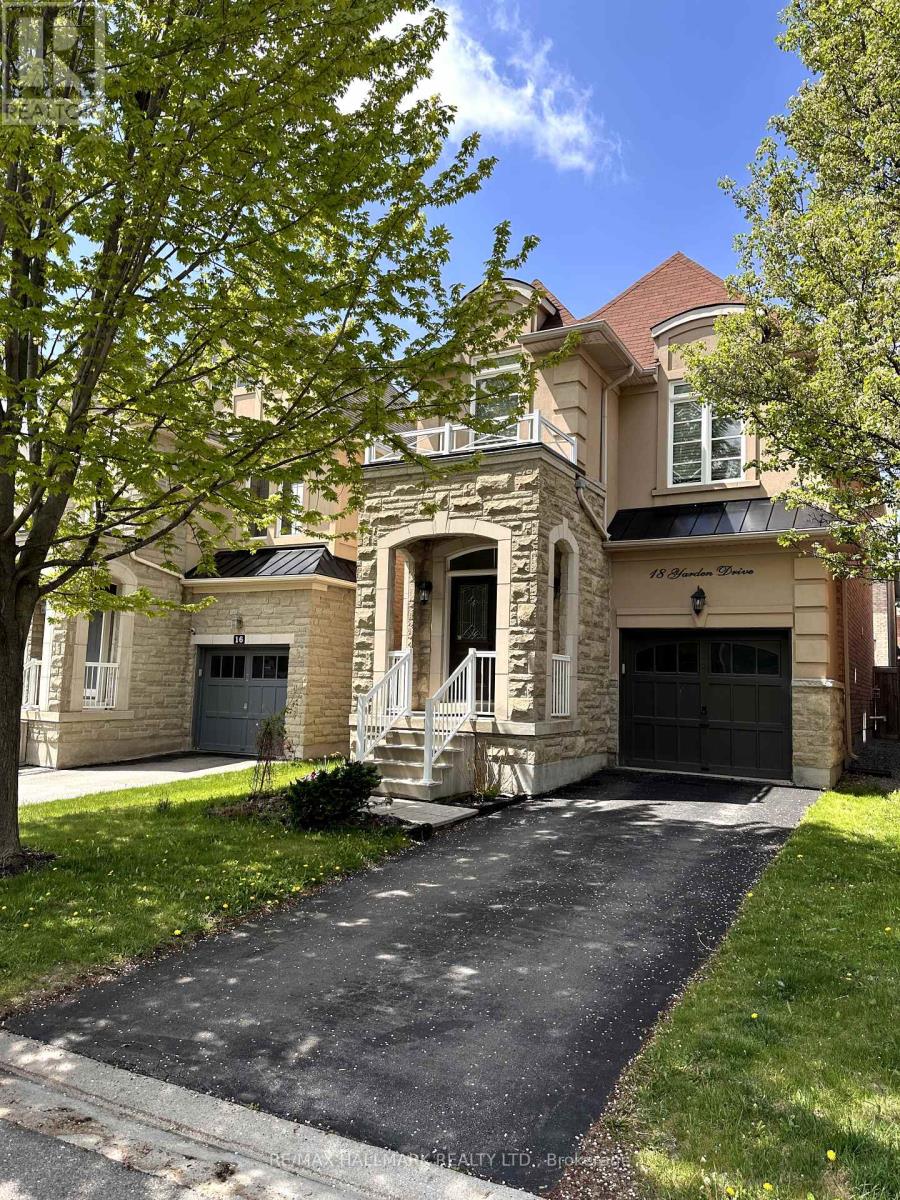 18 YARDEN DRIVE, Vaughan, Ontario