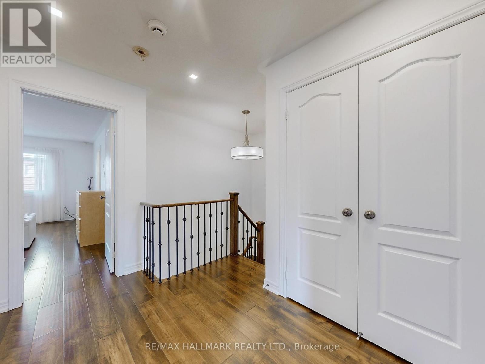 18 Yarden Drive, Vaughan, Ontario  L6A 0W2 - Photo 8 - N12114425