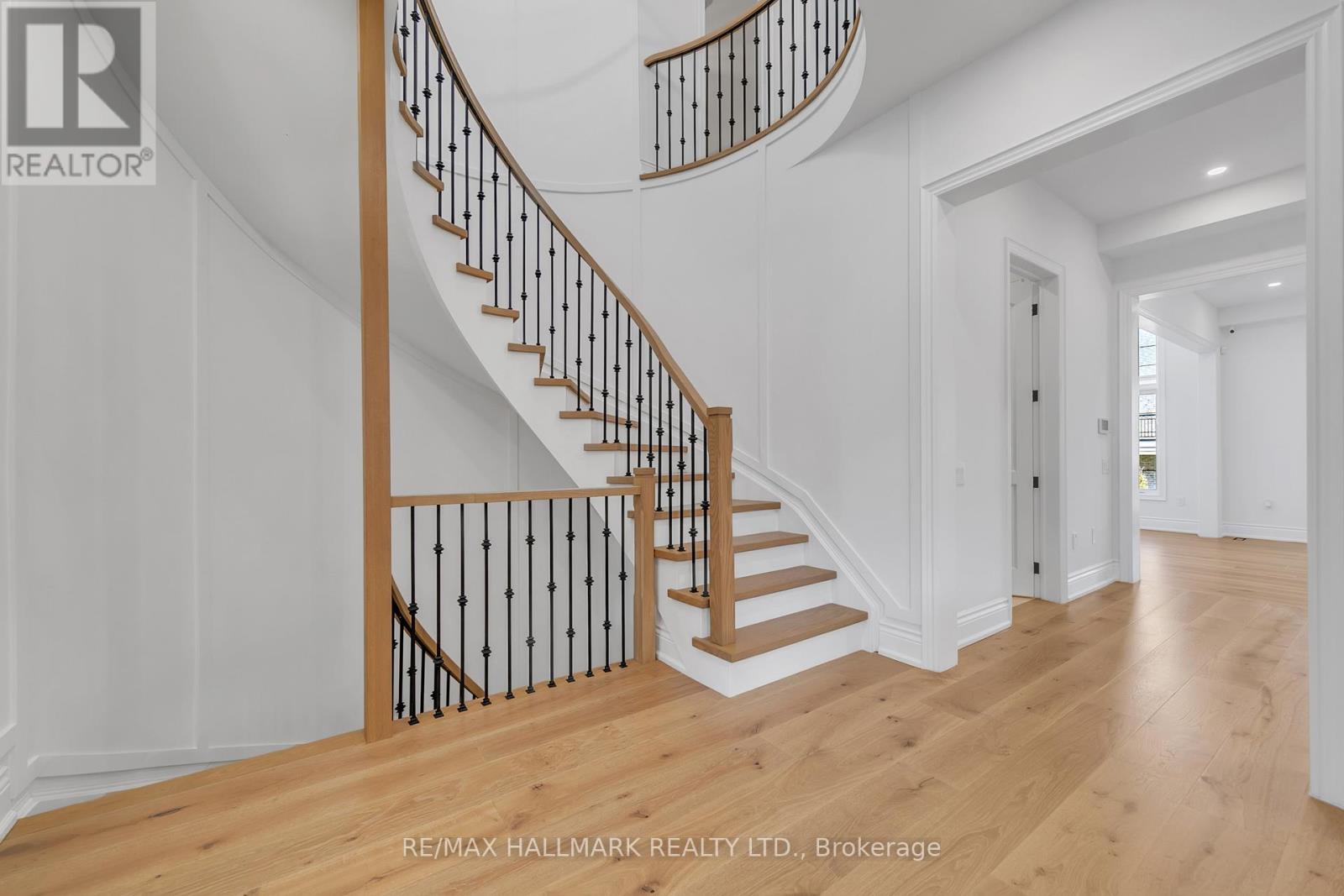 131 Lady Jessica Drive, Vaughan, Ontario  L6A 4Z7 - Photo 13 - N12146462
