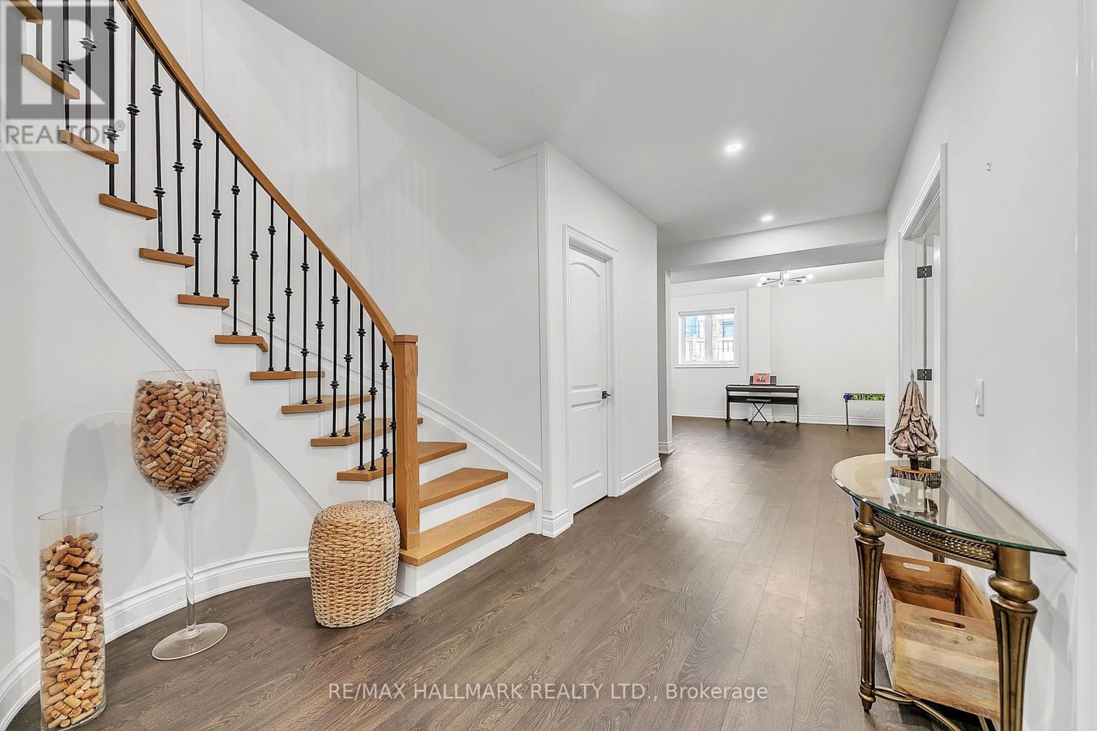 131 Lady Jessica Drive, Vaughan, Ontario  L6A 4Z7 - Photo 43 - N12146462