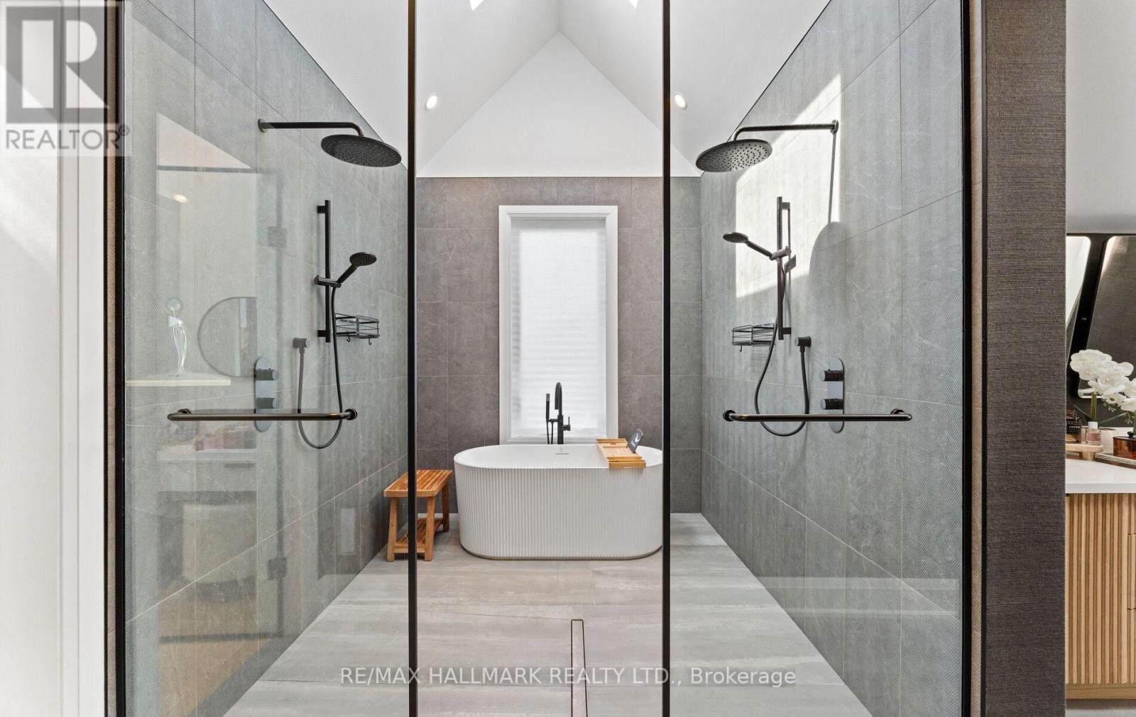 88 Cosford Street, Aurora, Ontario  L4G 0G6 - Photo 41 - N12165631