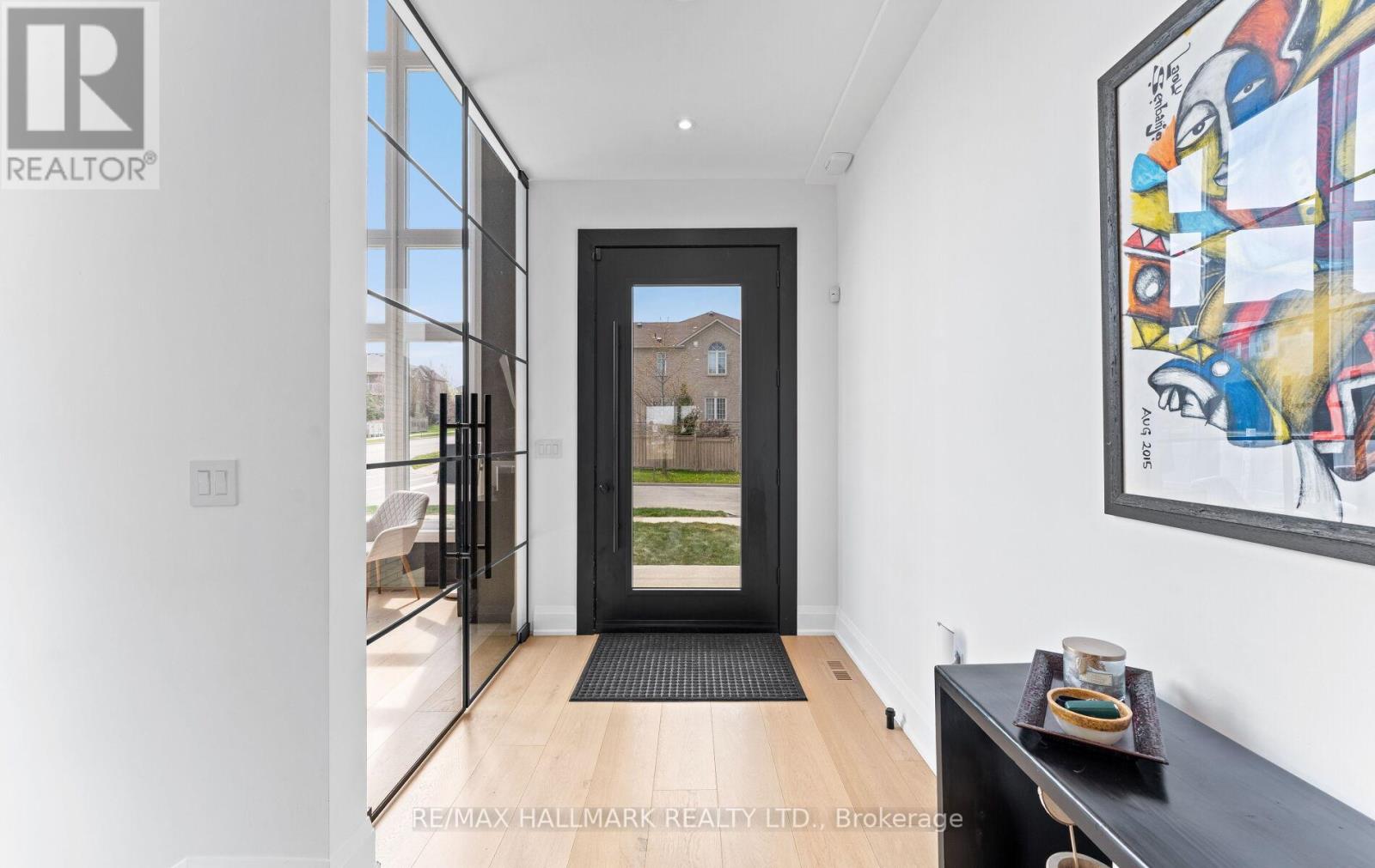 88 Cosford Street, Aurora, Ontario  L4G 0G6 - Photo 6 - N12165631