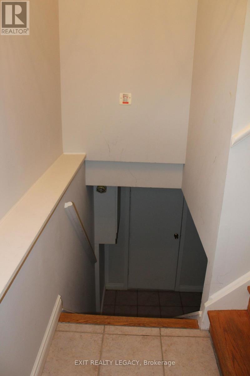 89 Bond Crescent, Richmond Hill, Ontario  L4E 3K8 - Photo 18 - N12165730